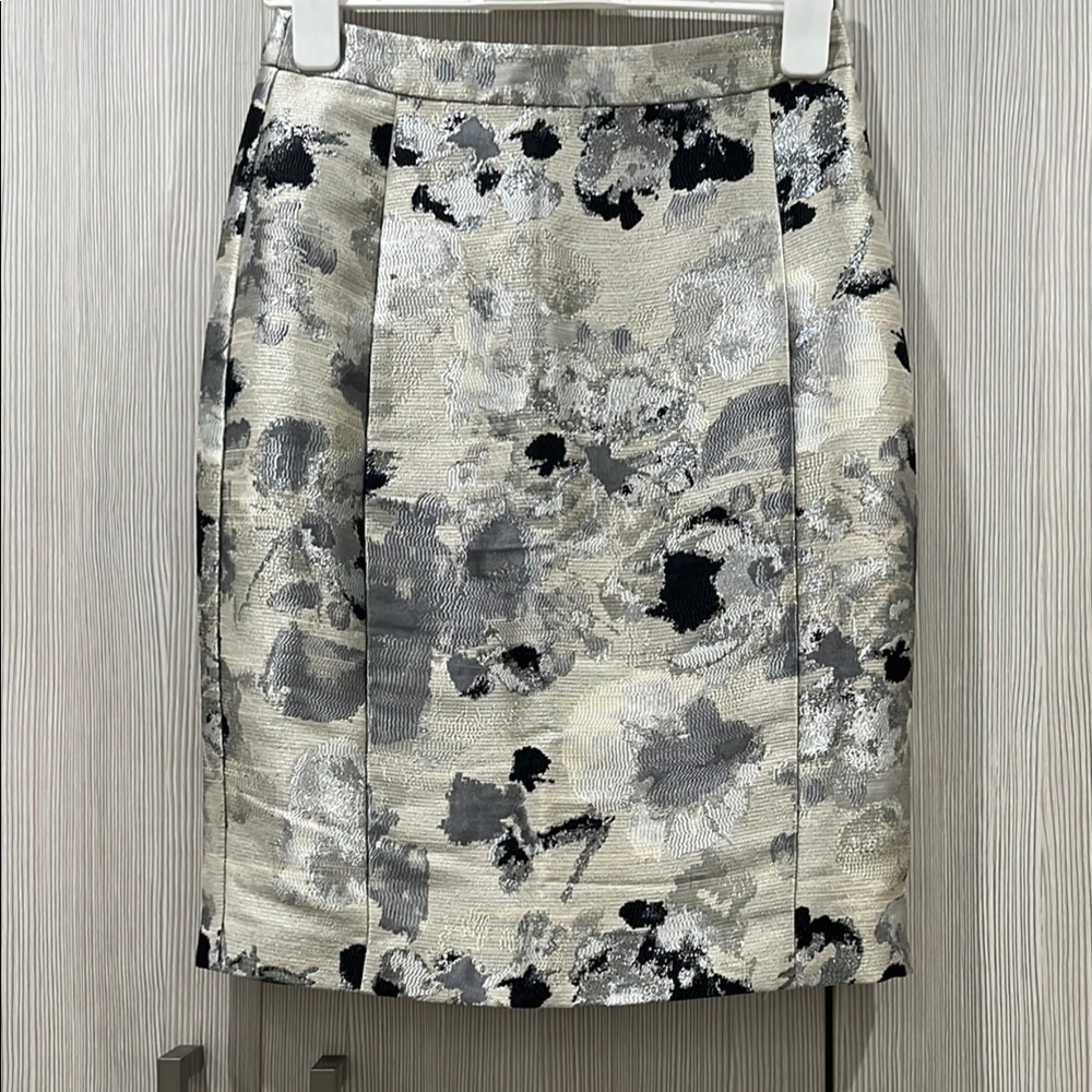 Reiss Malika Metallic Floral Mini Skirt Silver Black Lined Sample‎ Size Small